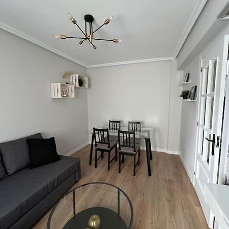 Piso Acogedor Cerca Del Centro. Apartman Burgo Kültér fotó
