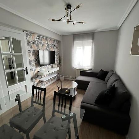 Piso Acogedor Cerca Del Centro. Apartman Burgo Kültér fotó