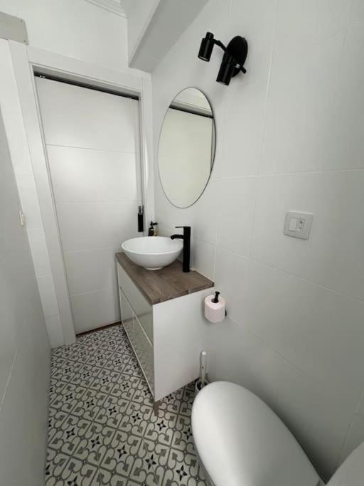 Piso Acogedor Cerca Del Centro. Apartman Burgo Kültér fotó